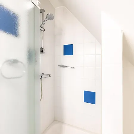 In Near The Beach, Cleaning Included Apartamento De Panne